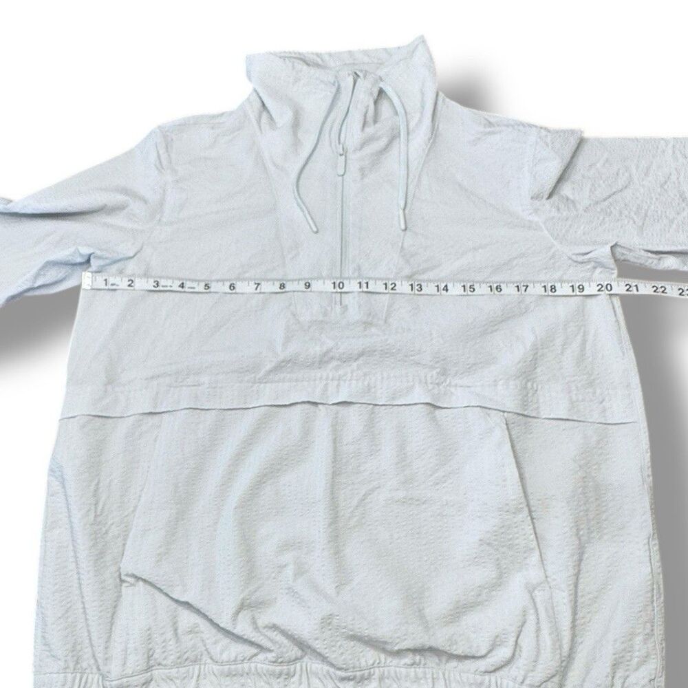 Lululemon Pack Light Pullover Packable Jacket in … - image 5